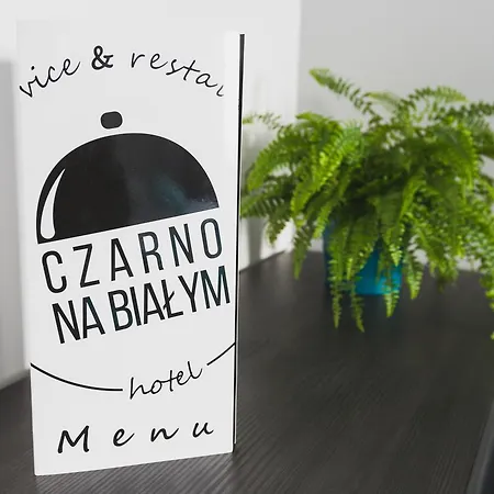 Czarno Na Bialym Hotel 3*