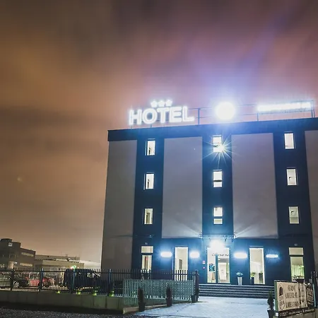 Czarno Na Bialym 3* קרקוב