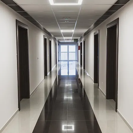 酒店 Czarno Na Bialym 3*